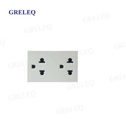 Ổ cắm đôi 3 chấu