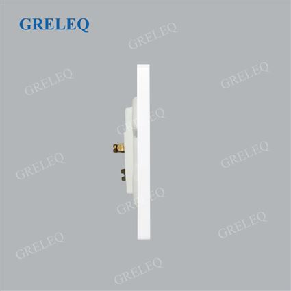 mat-ngang-c8-016tv-w