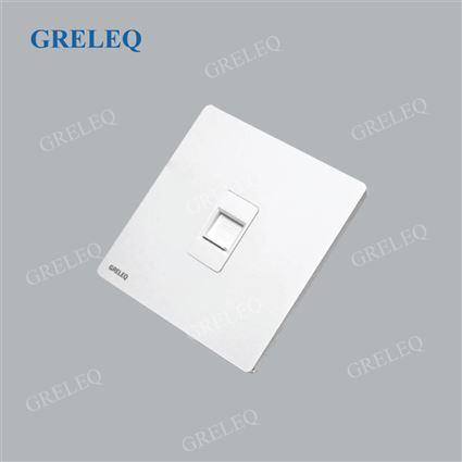 mat-xien-c1-017tel-w